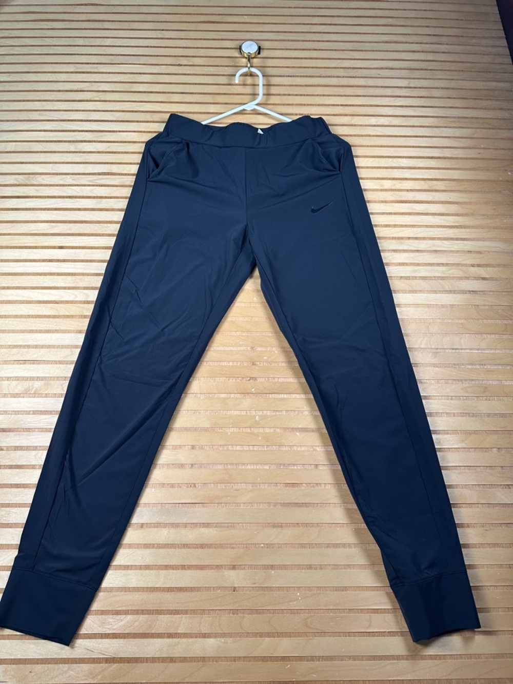 Nike Bliss Victory Women’s Training Pants - Black - Size Small - AT4574-010
